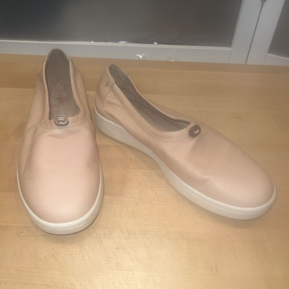 Eileen Fisher Sydney washed leather sneaker Shoe ￼Blush Pink Size 9 Slip On